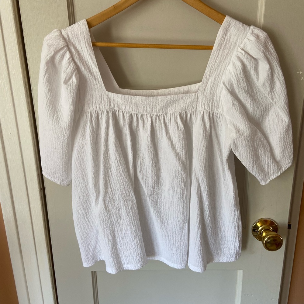 Treasure & Bond White Puff Sleeve Smocked Blouse